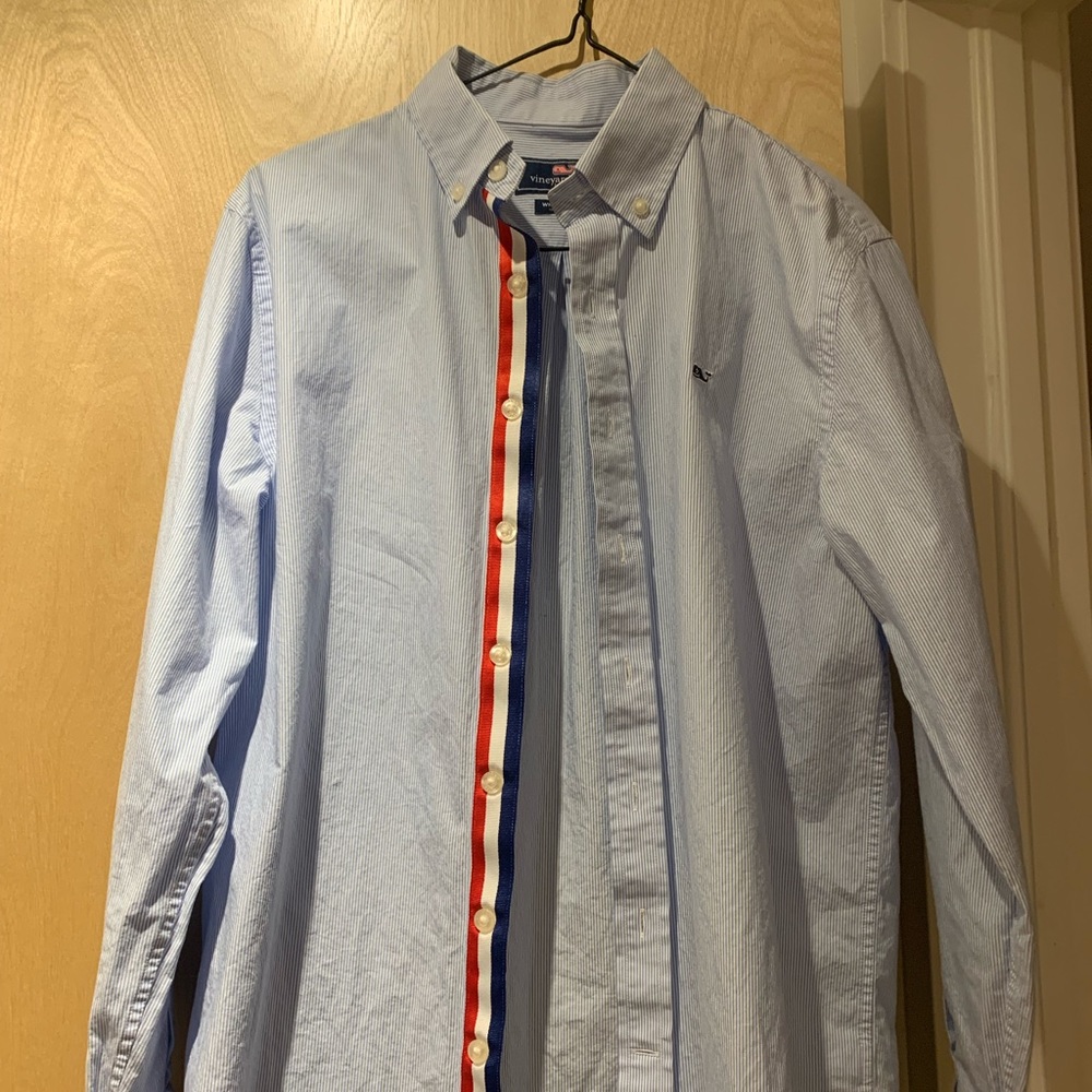 Youth large (16) vineyard vines shirt